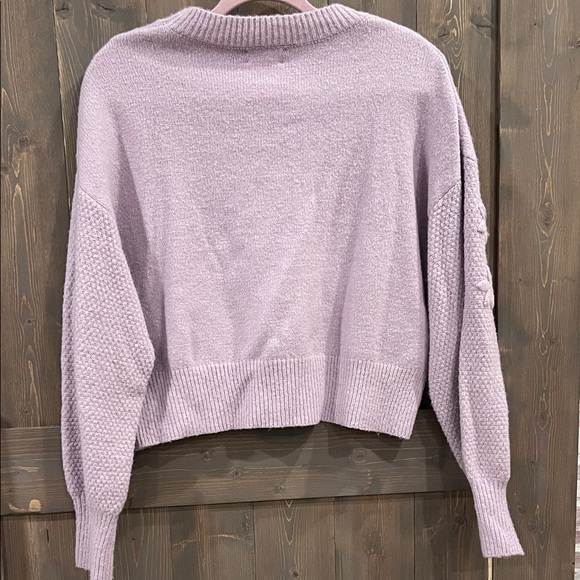 ⭐️3 for $20⭐️ Jessica Simpson Lilac Floral Women's Sweater - Picture 3 of 3